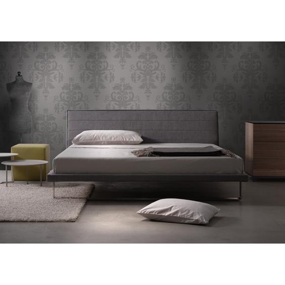 Trica Furniture Envy King Bed Envy King Bed IMAGE 2