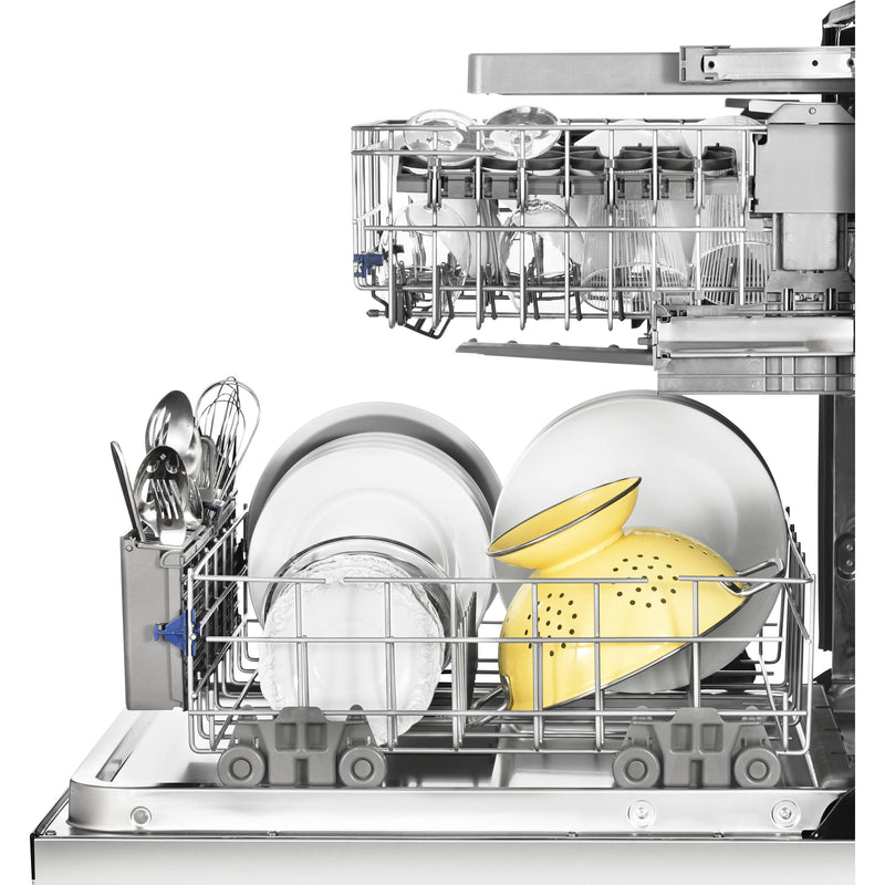 Whirlpool 24-inch Built-In Dishwasher with AnyWare™ Basket WDT970SAHW IMAGE 2
