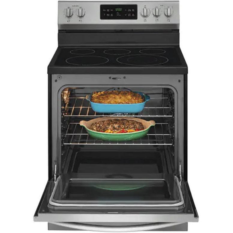 Frigidaire Gallery 30-inch Freestanding Electric Range with Steam Cleaning CGEF3036UF IMAGE 4