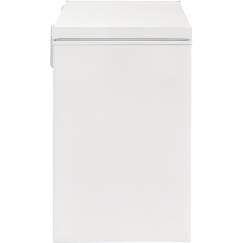 Frigidaire 7 cu.ft. Chest Freezer with Adjustable Temperature Control FFCS0722AW IMAGE 13