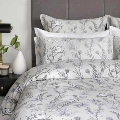 CuddleDown Bedding Bedding Sets Avery Bedding Set (Queen) IMAGE 1