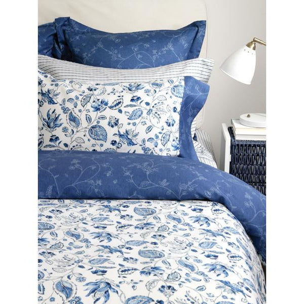 CuddleDown Bedding Bedding Sets Loren Bedding Set (Queen) IMAGE 1