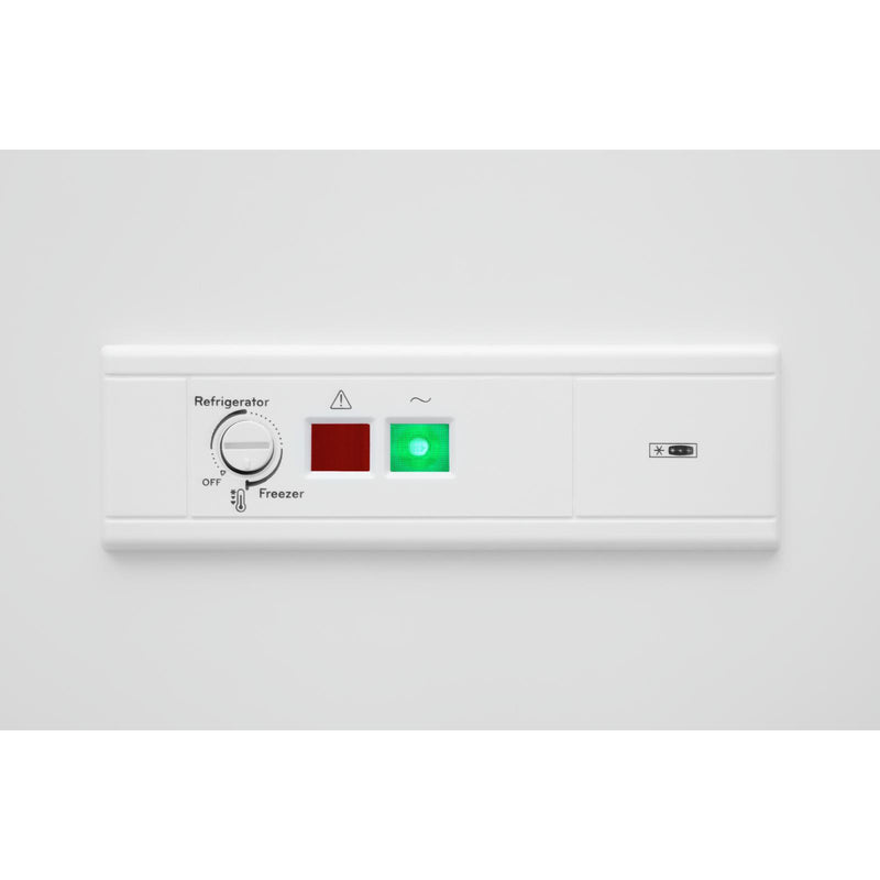 Amana 9cu.ft. Chest Freezer AQC0902LW IMAGE 7